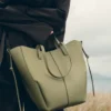 Cyme Tote Edition, texturado em tília