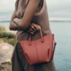 Cyme Tote Nano Edition Terracota Texturada