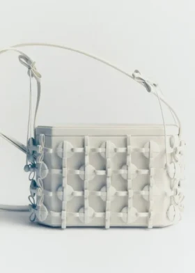 Edição «Button Bow Box» em porcelana