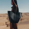 Edição Cyme Tote Preto Texturado