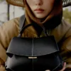 Mokki Mini Edition Preto Texturado com Costura em Ecru