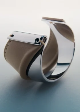 Pulseira Ormé Edition em prata rodiada com couro cinzento-acastanhado